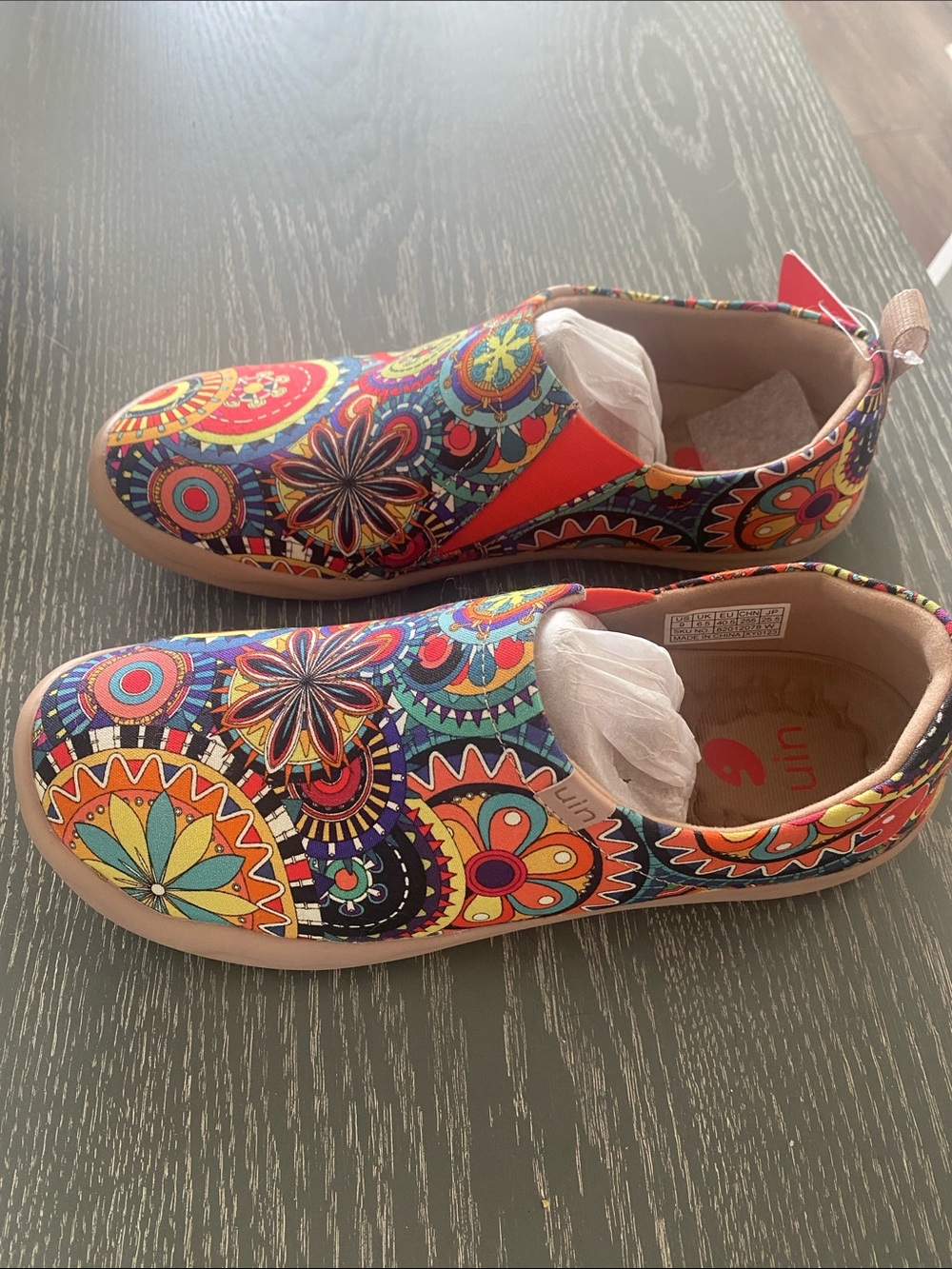 UIN Multicolor Floral Mandala Slip-On Shoes